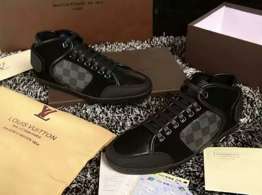 LV Fashion Casual Shoes Men--069